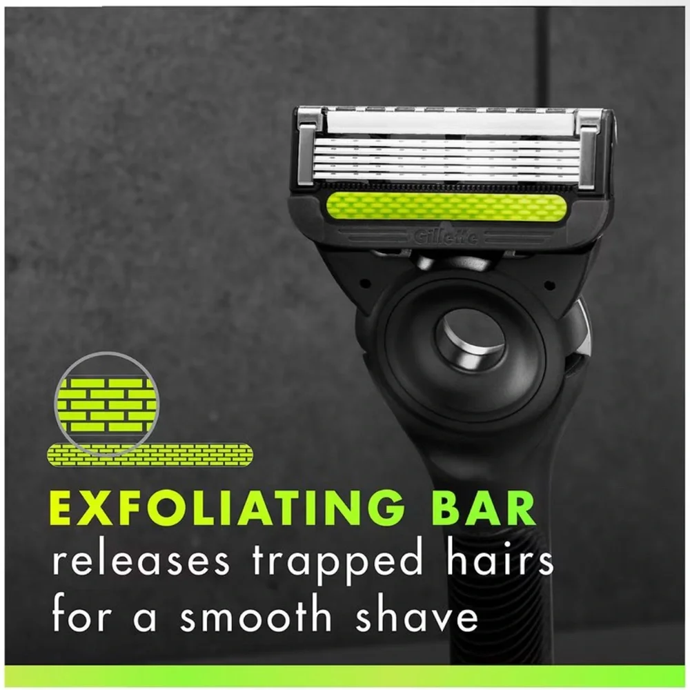 Gillette Lab-Black and Green Shaving Kit with Ergonomic Design